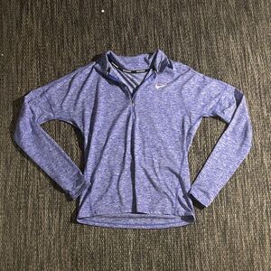 Nike dri- fit half zip long sleeve top